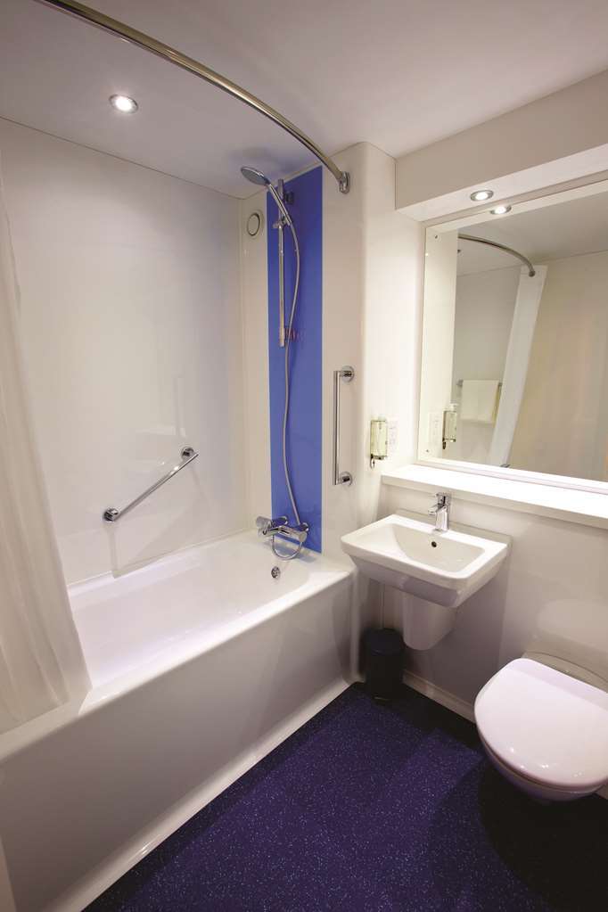 Travelodge Bournemouth Cooper Dean Zimmer foto
